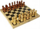 Шахматы обиходные лакированные в доске (295*150*35) (Кл)
